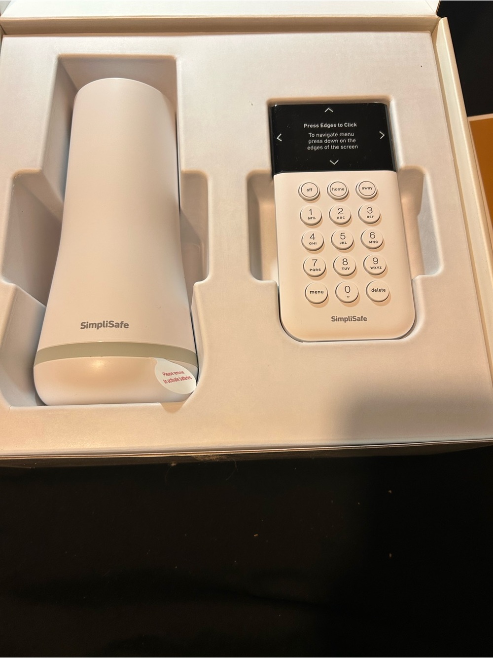 SimpliSafe White Wireless Keypad and Alarm Siren Kit